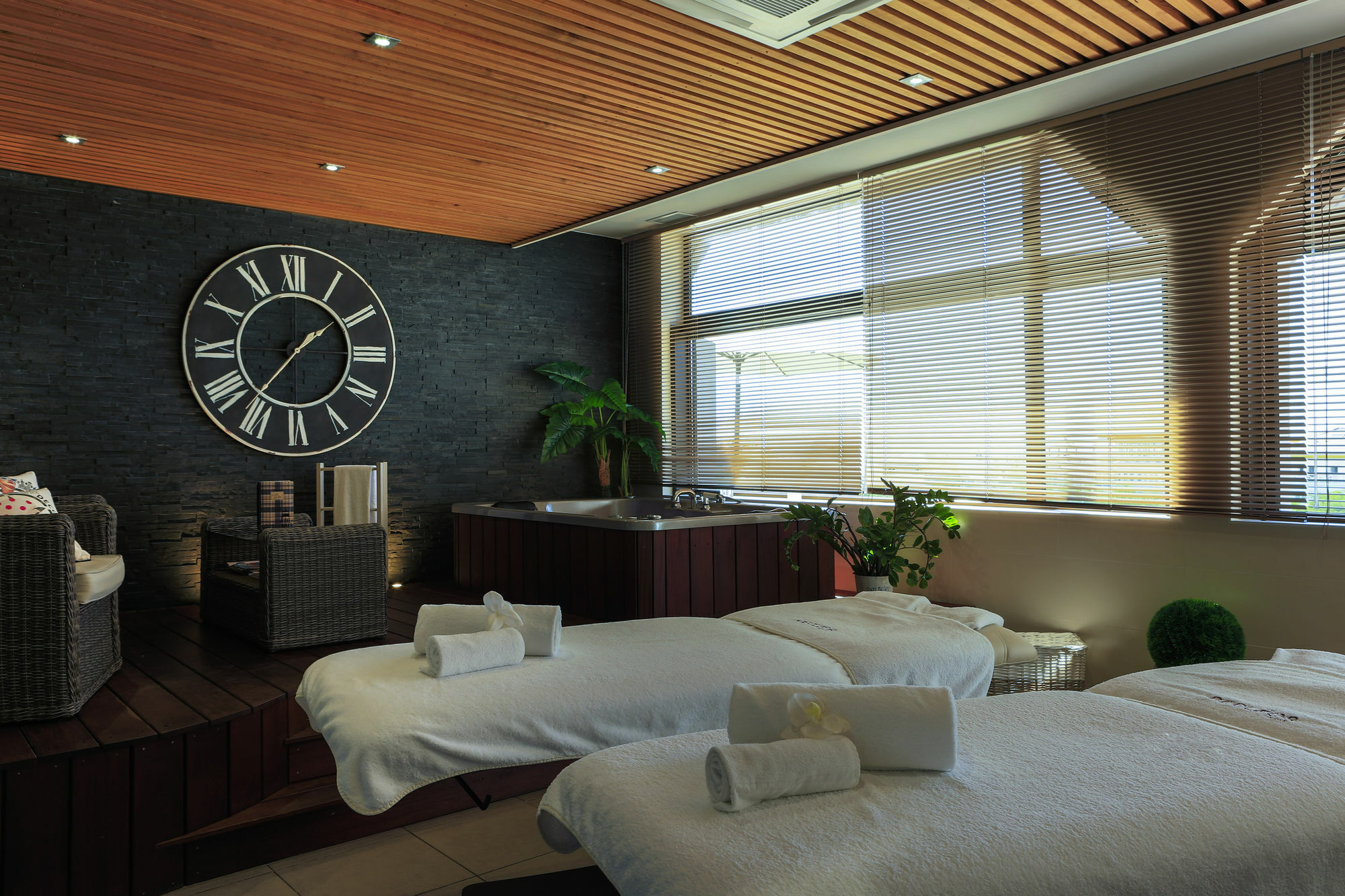 Cote Ouest Thalasso & Spa Les Sables D'Olonne - Mgallery Collection Les Sables-dʼOlonne Esterno foto